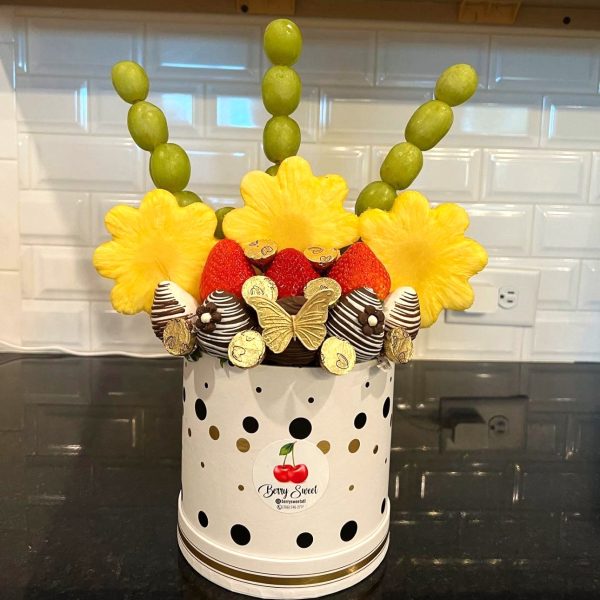 Sweet Natural Arrangement - Image 2