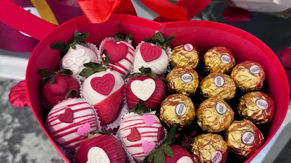 Heart Chocolate and Strawberry