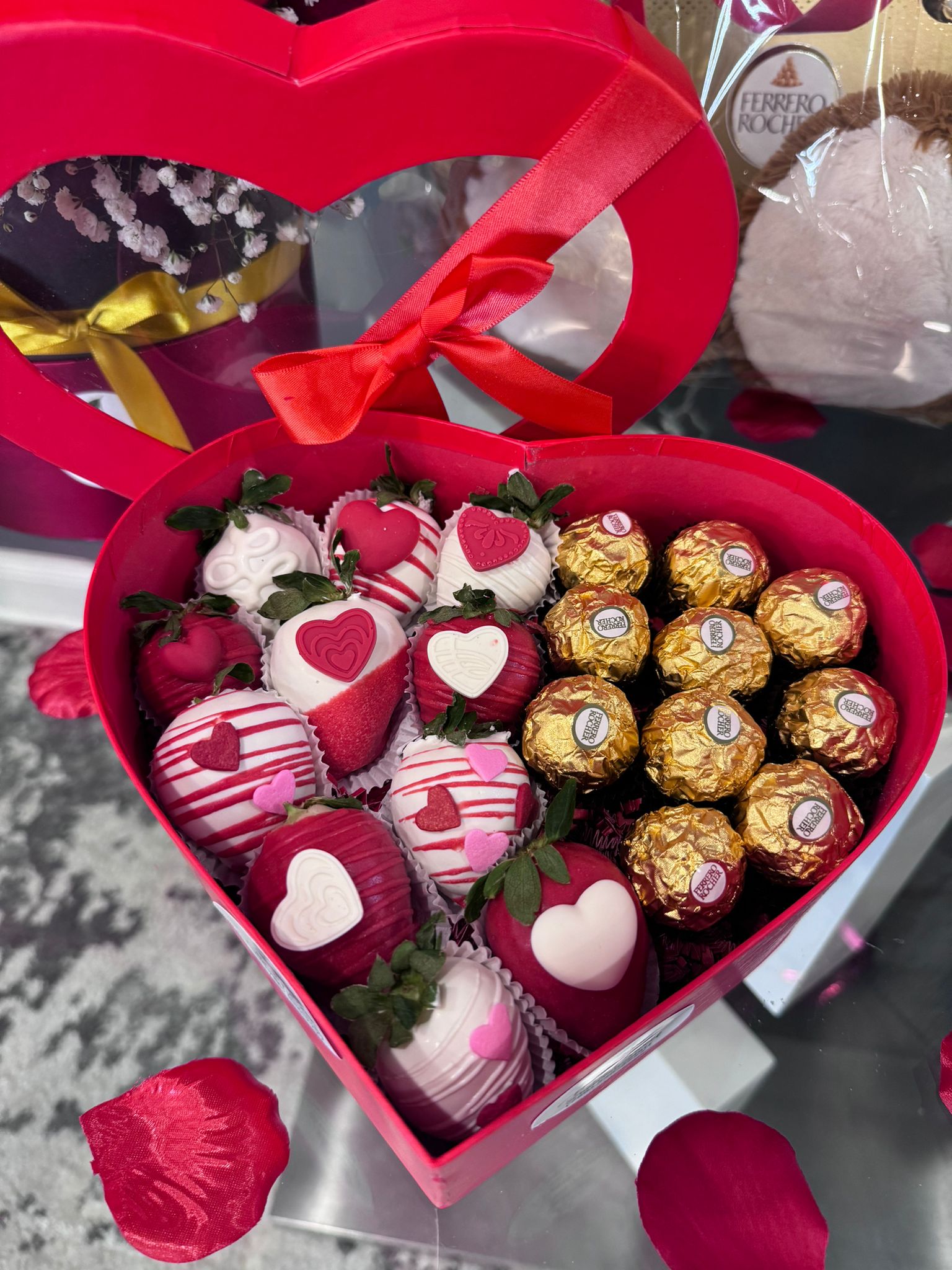 Heart Chocolate and Strawberry